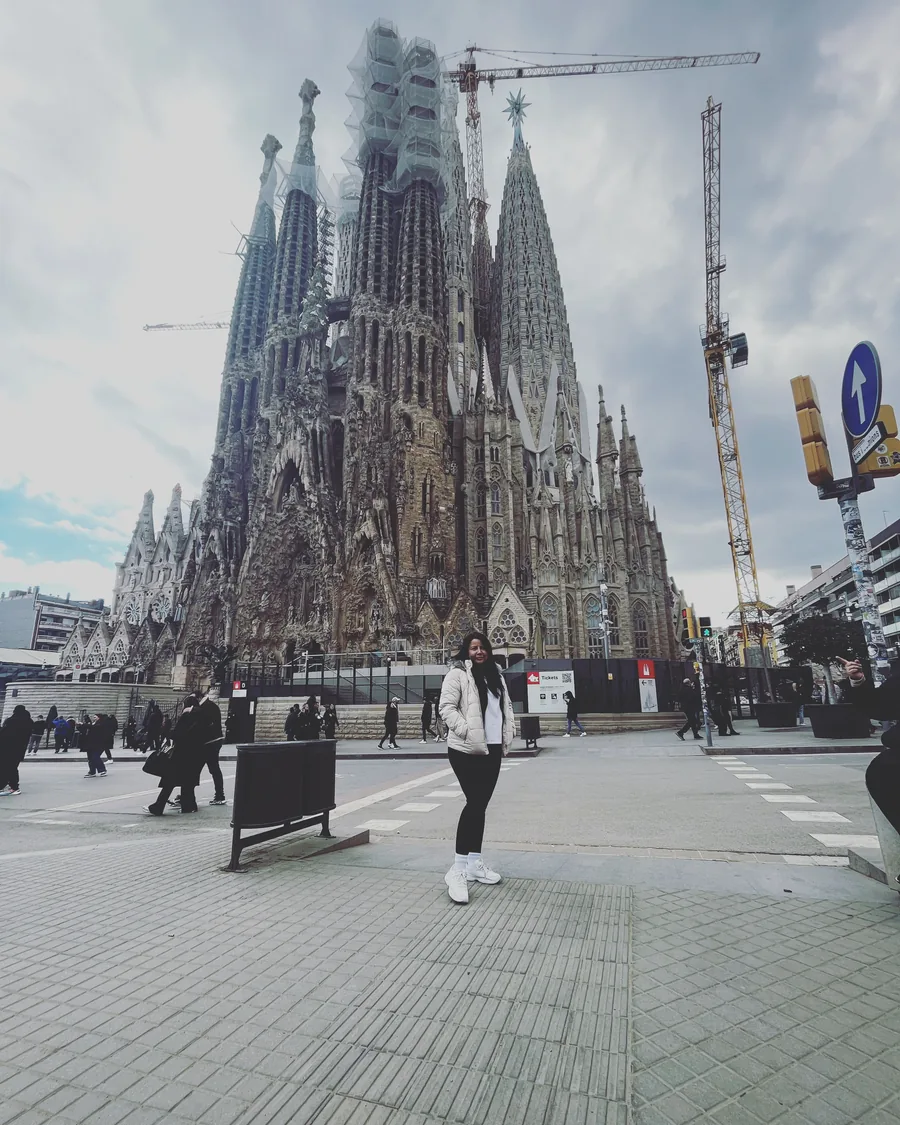 Johany Cartas - Diseñadora de Branding